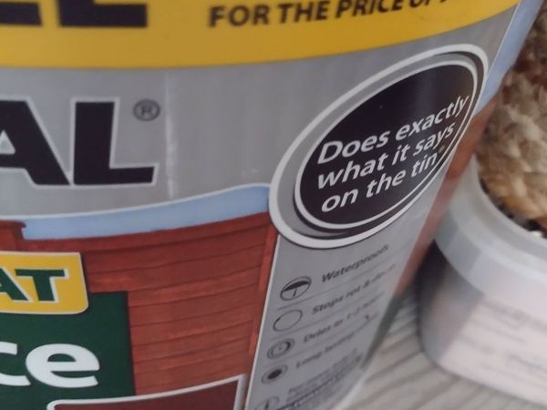 Large unopened bucket Ronseal one coat fence life - Main image