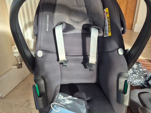 Maxi cosi pebble with 360 base - Main image