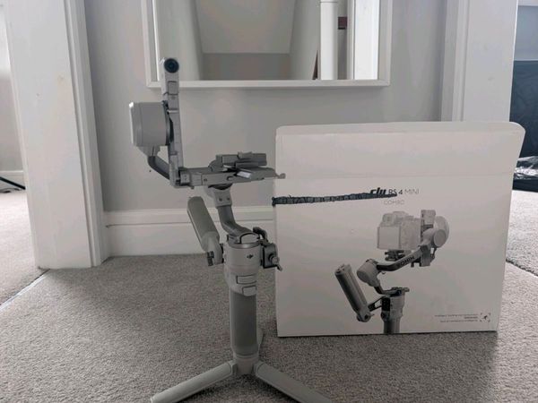 DJI RS 4 Mini Combo – Gimbal Stabiliser - Main image