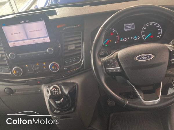 Ford Transit Custom TRAIL LWB 2.0TDCi - Main image