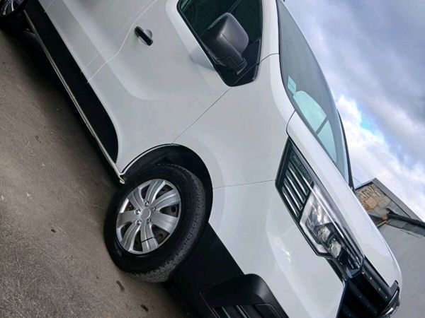 ☆☆☆Renault Trafic Low Miles NO VAT☆☆☆ - Main image