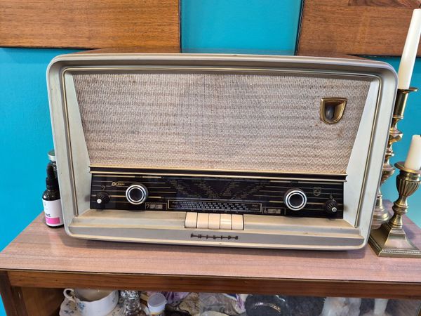 Philips BI-Ampli Valve Radio parts only - Main image
