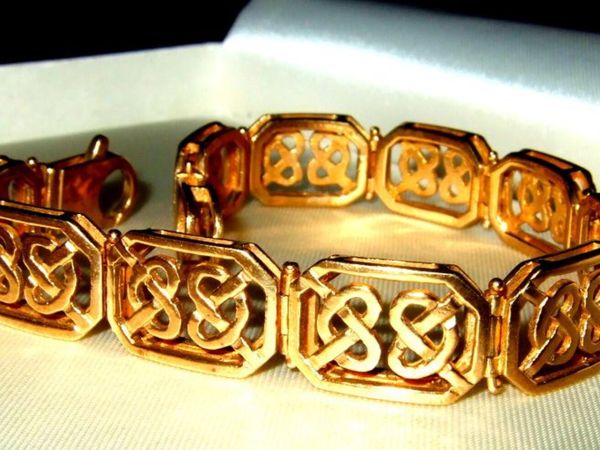 Vintage 9ct Gold Unisex Celtic Bracelet - Main image