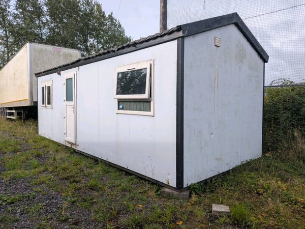 Portcabin House - Main image