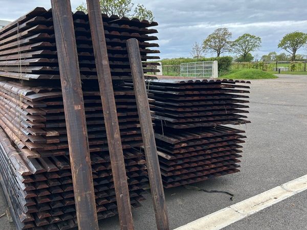 Fence posts - Main image