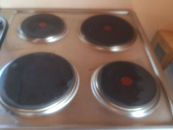 built-in oven and separate hob - Main image