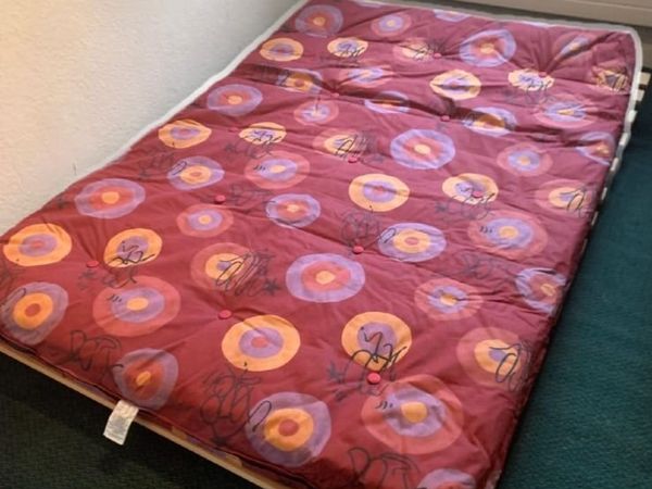 Free Sofa Bed - Main image