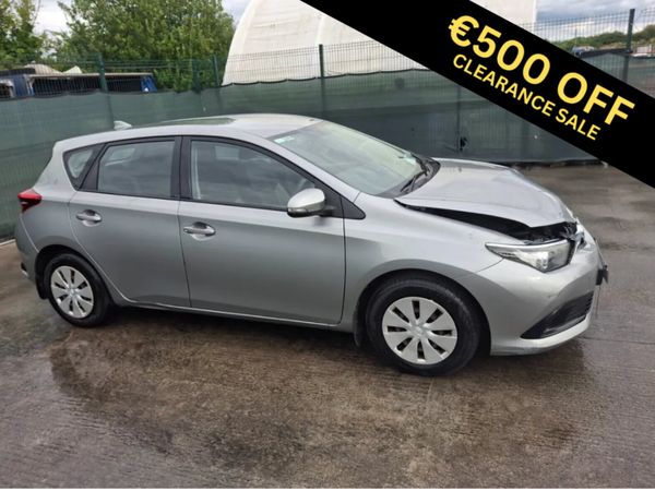 2016 Toyota Auris  1.4 D4D - Main image