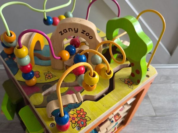 B Toys Battat Zany Zoo Wooden Activity Cube Assort - Main image