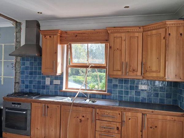 Kitchen cabinets - Main image