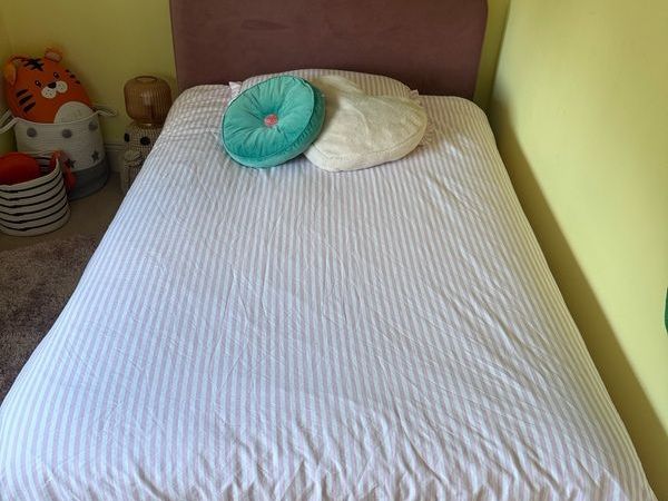 Bedframe - Main image