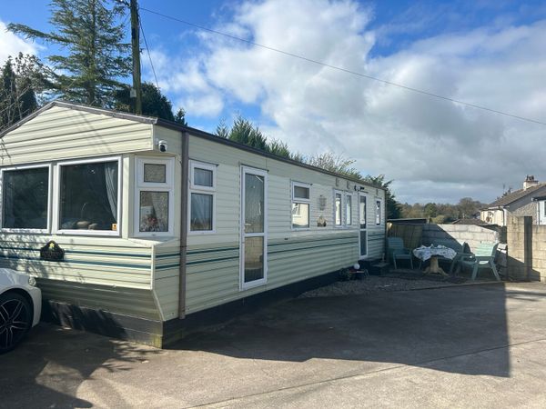 Mobile Home - Main image