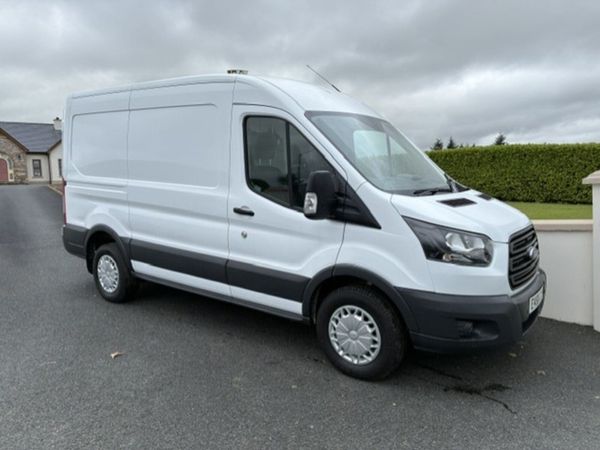 Ford Transit 350 RWD **€215 VRT ** - Main image