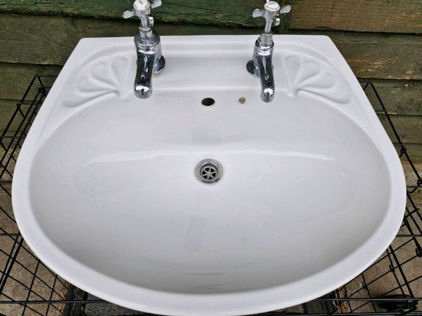 FREE White sink - Main image