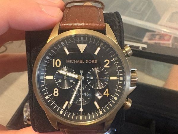 Micheal lord leather strap watch - Main image