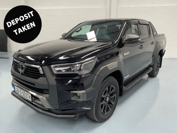 2026 Toyota Hilux InvincibleX 2.8 Auto - Main image