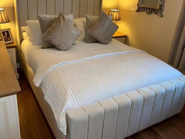 Bed - Main image