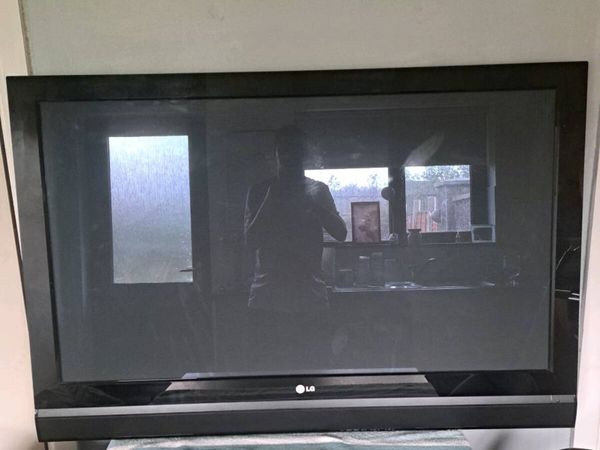 50 inch plazma tv with remote - Main image