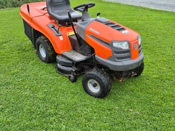 Husqvarna ct151 rideon mower - Main image