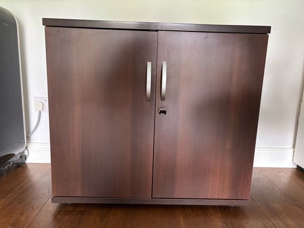 Dark oak cabinet - Main image