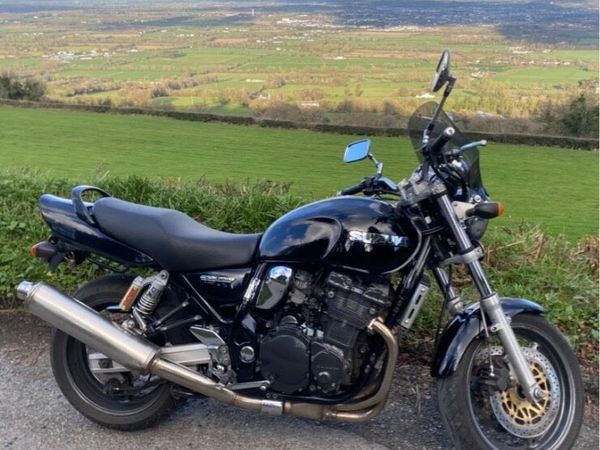 Suzuki GSX 750 *breaking* - Main image