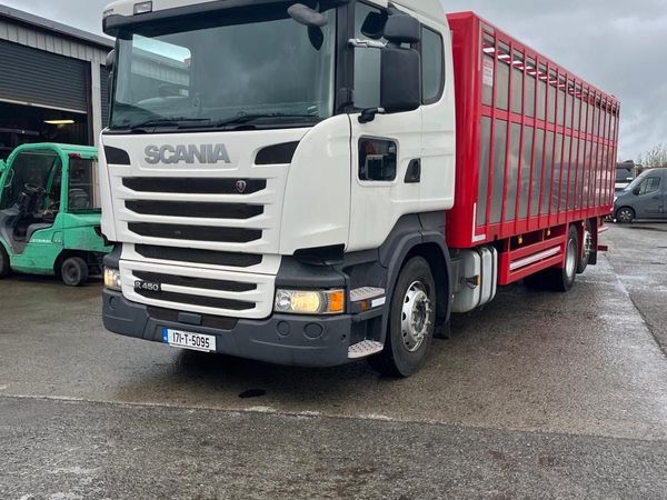 Cattle body repairs and repainting - Main image