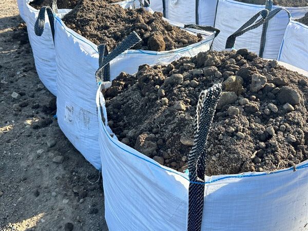 Farmyard compost & Topsoil - Main image