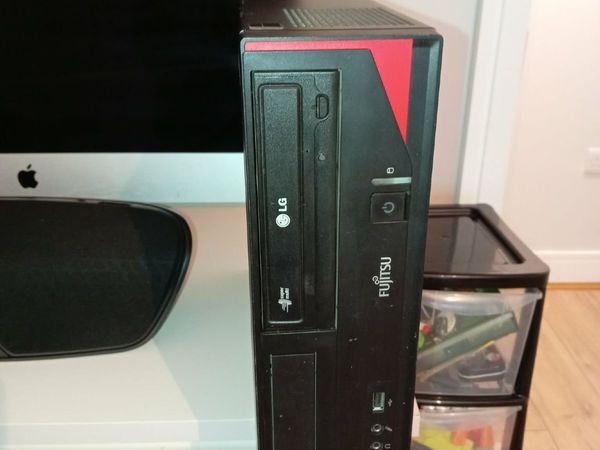 fujitsu esprimo e410 e85+ core i3 8gb ram 250gb hd - Main image