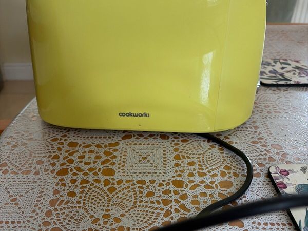 Toaster - Main image