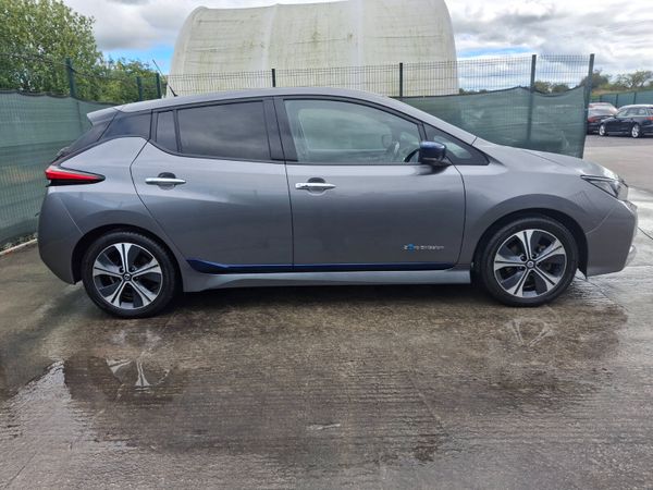201 Nissan Leaf  Premium  40kwh  Automatic - Main image
