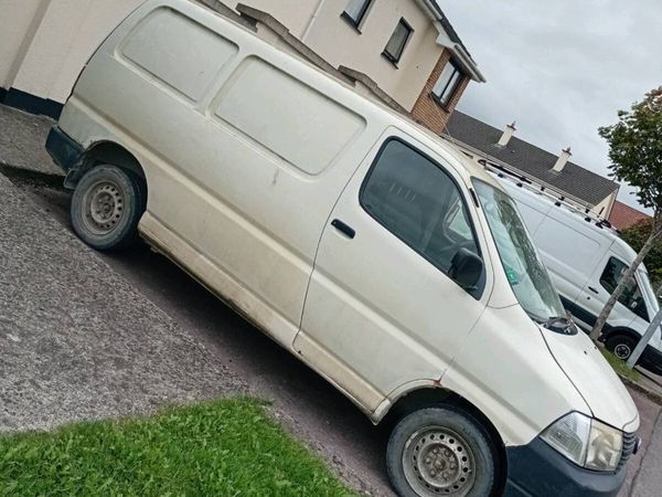 Toyota hiace 2007 - Main image