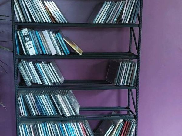 Wrought iron handmade display stand - Main image