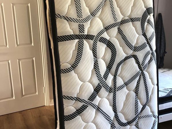 Mattress - Main image