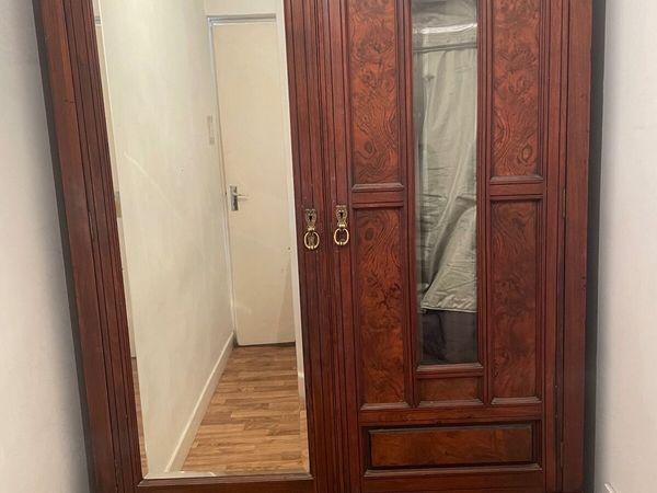 Antique wardrobe - Main image