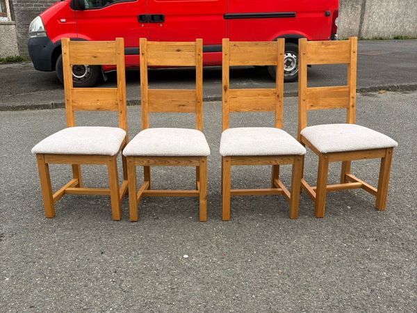 Fab! 4 solid oak Chairs newly recovered  & table - Main image