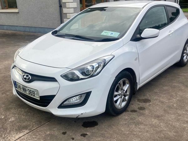 141 Hyundai i30 1.4 Doe + Taxed 2027 - Main image