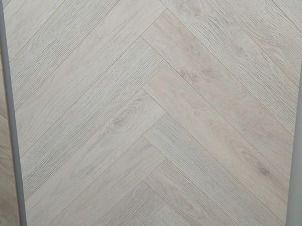 12mm herringbone laminated flooring - Main image