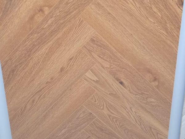 Herringbone laminate - Main image