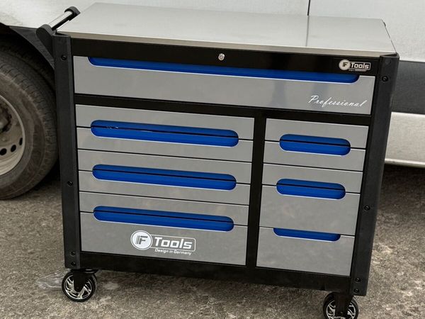12/12 toolbox full of tools - Main image