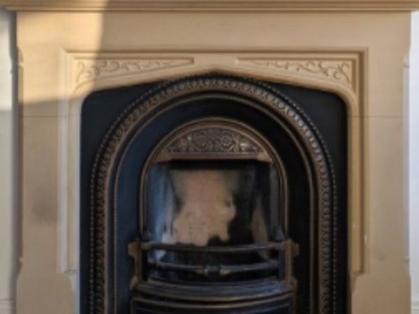 Fireplace and insert - Main image