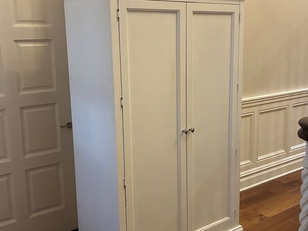 Free standing wardrobe - Main image