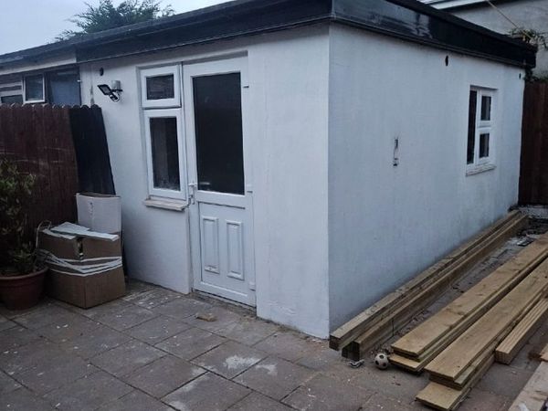 Room to rent granny flat own side entrance - Main image