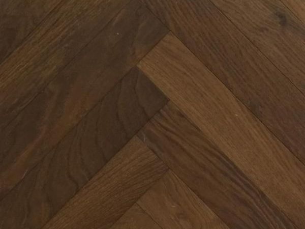 Engineered Erne Herringbone  Price per m2 - Main image