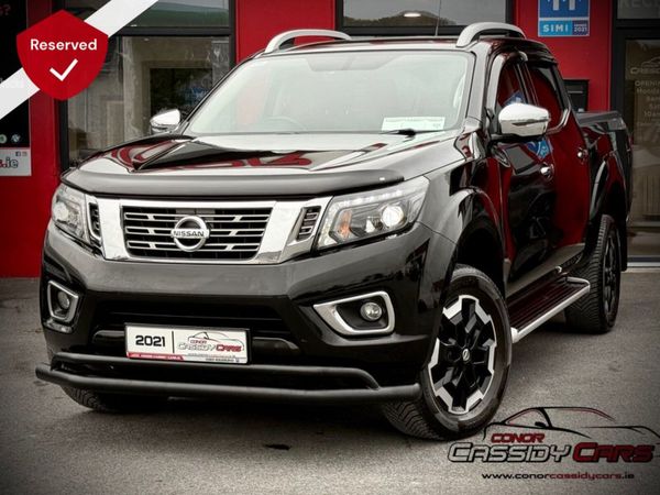Nissan Navara DCI TEKNA SHR // AUTO // HIGH SPEC / - Main image