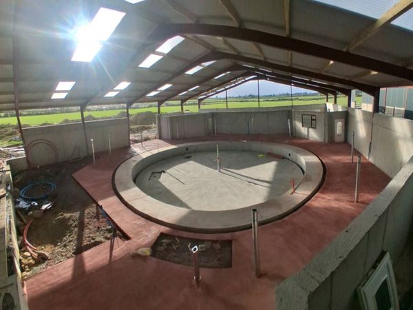 farm building - Main image