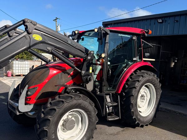 Valtra A104 - Main image