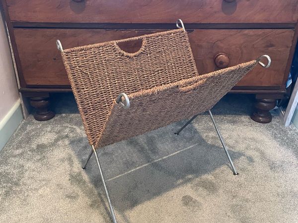 Midcentury rattan vinyl or magazine rack - Main image