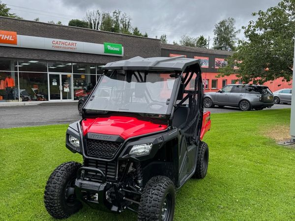 Honda Pioneer 520 - Main image