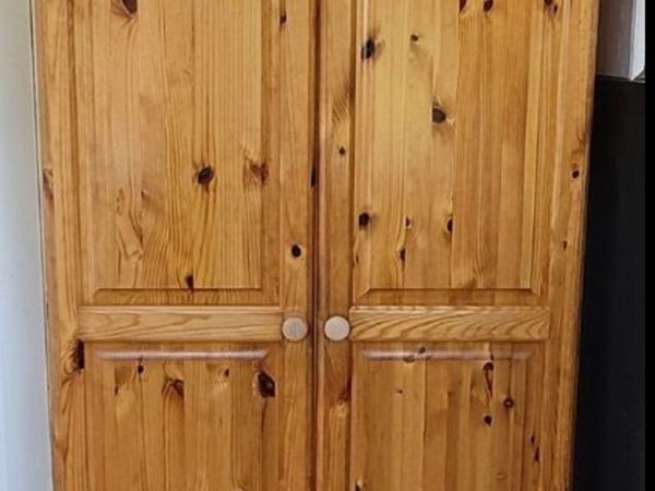 Pine Wardrobe - Main image