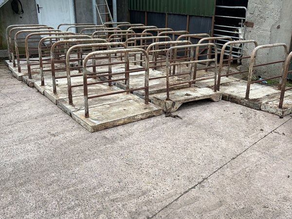Portable calf cubicles - Main image
